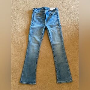 American Eagle NWT Super Stretch Skinny Kick Jeans